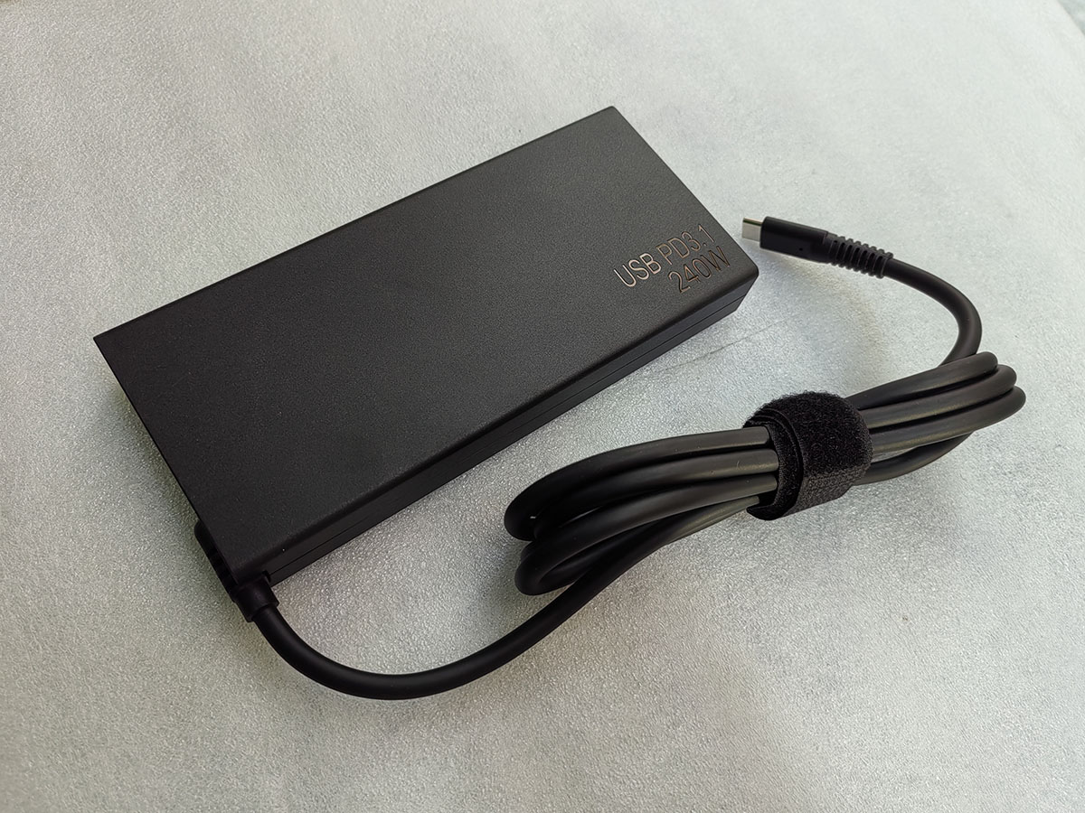 NEW OEM ADP-240KB BA Delta 240 - đánh giá và giá Pc Gaming High End