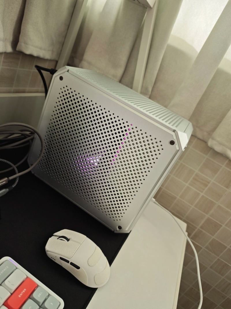 New ITX Aluminum Alloy PC Case - đánh giá và giá Pc Gaming High End